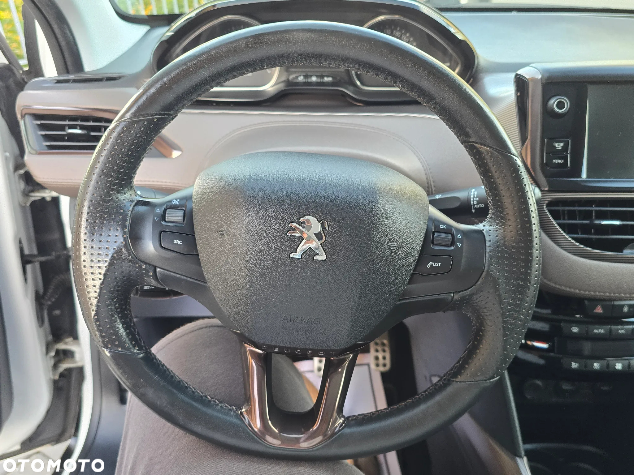 Peugeot 2008 1.6 VTi Allure - 21