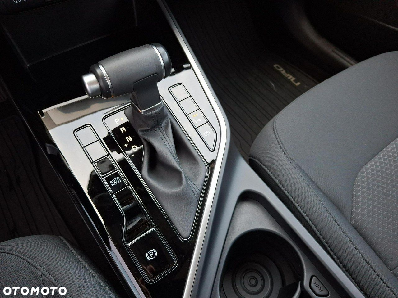 Kia Niro 1.6 GDI Hybrid M - 15
