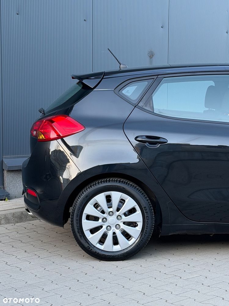 Kia Ceed 1.4 CVVT Spirit - 14