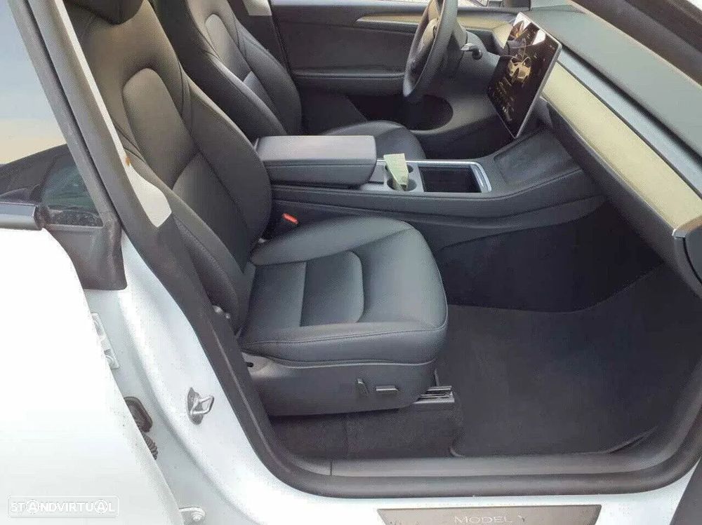 Tesla Model Y Tração Traseira - 5