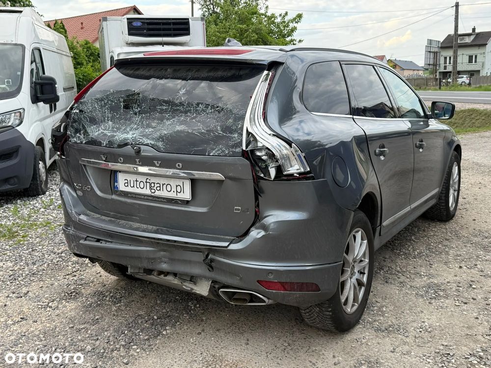 Volvo XC 60 D4 Drive-E Momentum - 6