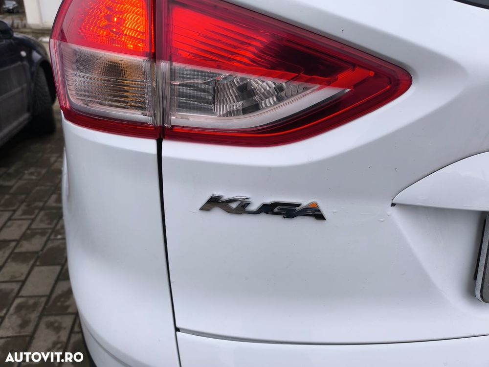 Ford Kuga - 4