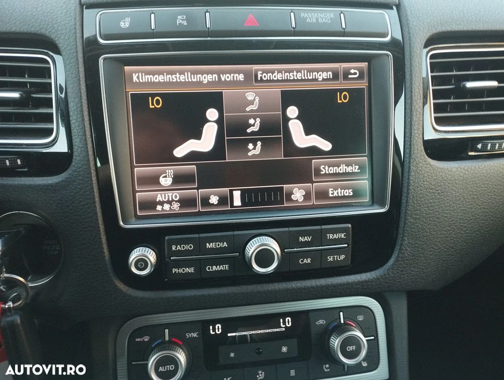 Volkswagen Touareg 3.0 V6 TDI SCR Blue Motion DPF Automatik Terrain Tech Executive Edition - 22
