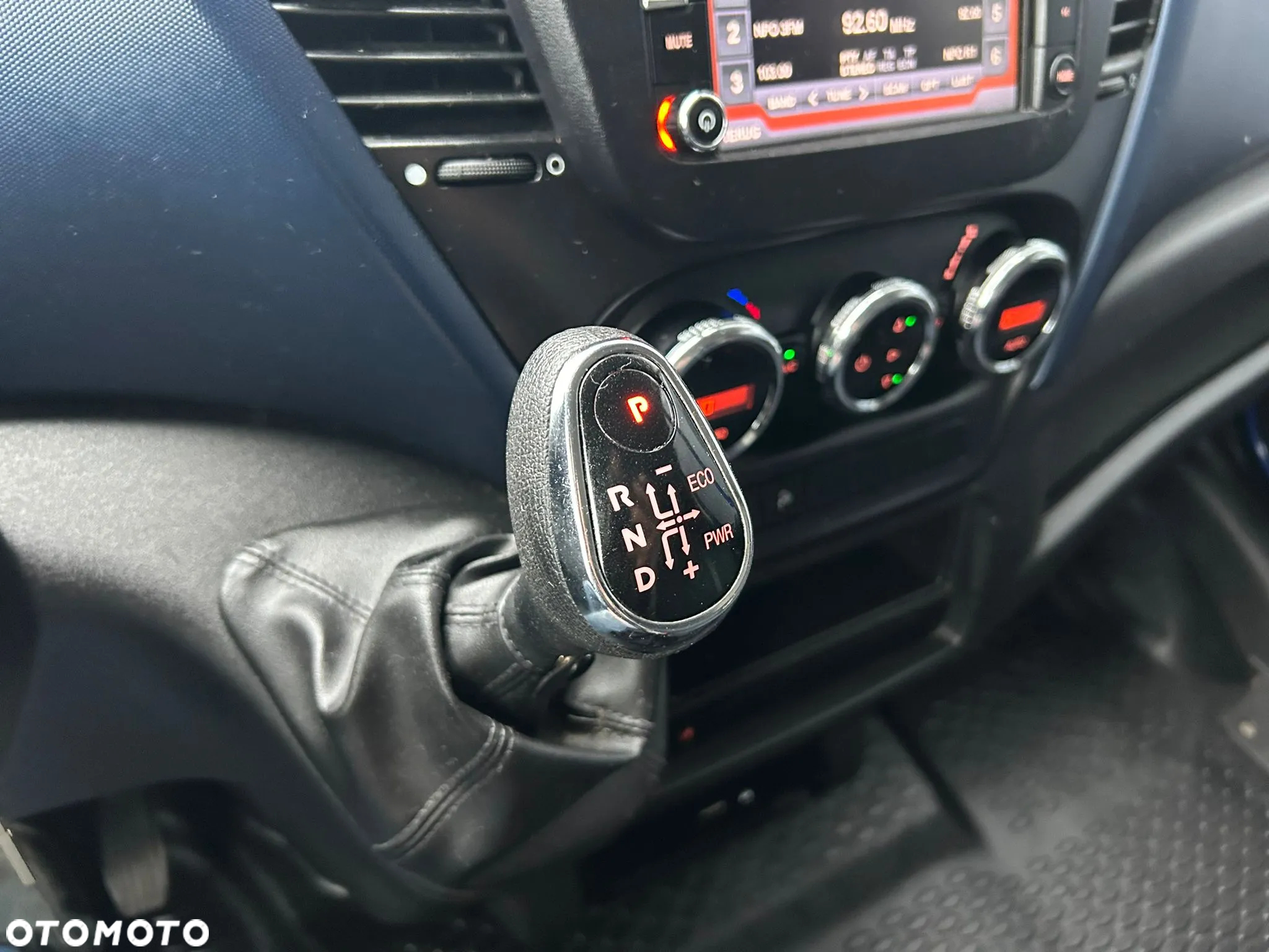 Iveco Daily 50C18 35C18 3.0 HPI Chłodnia Mroźnia 8 palet **Komorówka**Multi Temperatura**Klima**Sprowadzony**Super stan**2018R** - 16