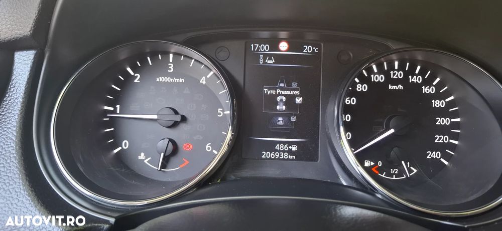 Nissan Qashqai 1.5 DCI Start/Stop Tekna - 34