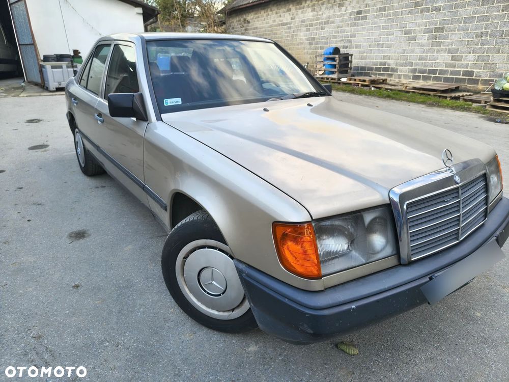 Mercedes-Benz W124 (1984-1993) - 3