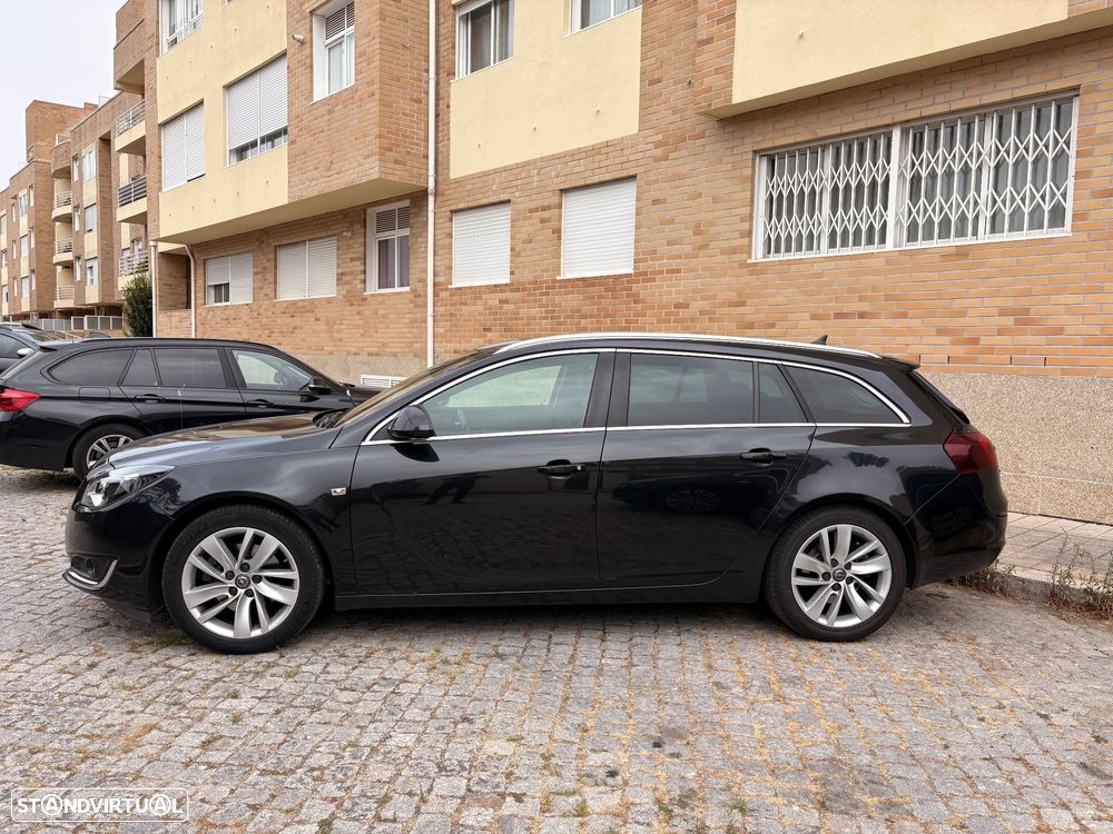 Opel Insignia Sports Tourer 2.0 CDTi Executive S/S - 12