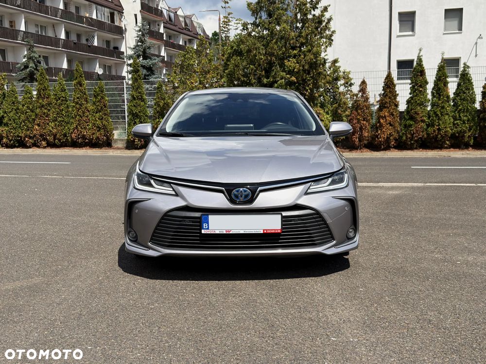 Toyota Corolla 1.8 Hybrid Team Deutschland - 3