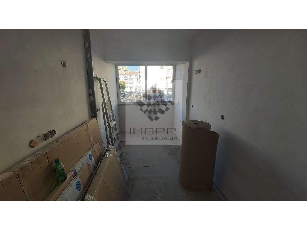 T3 em zona Central de Odivelas - Grande imagem: 5/29