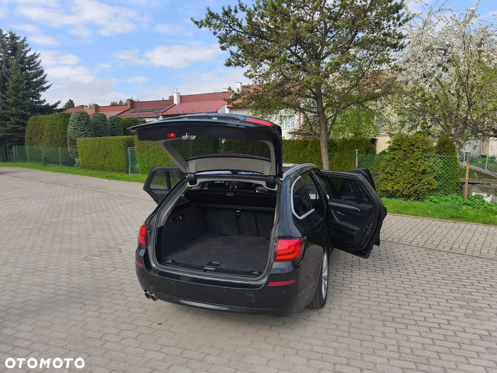 BMW Seria 5 520d - 13