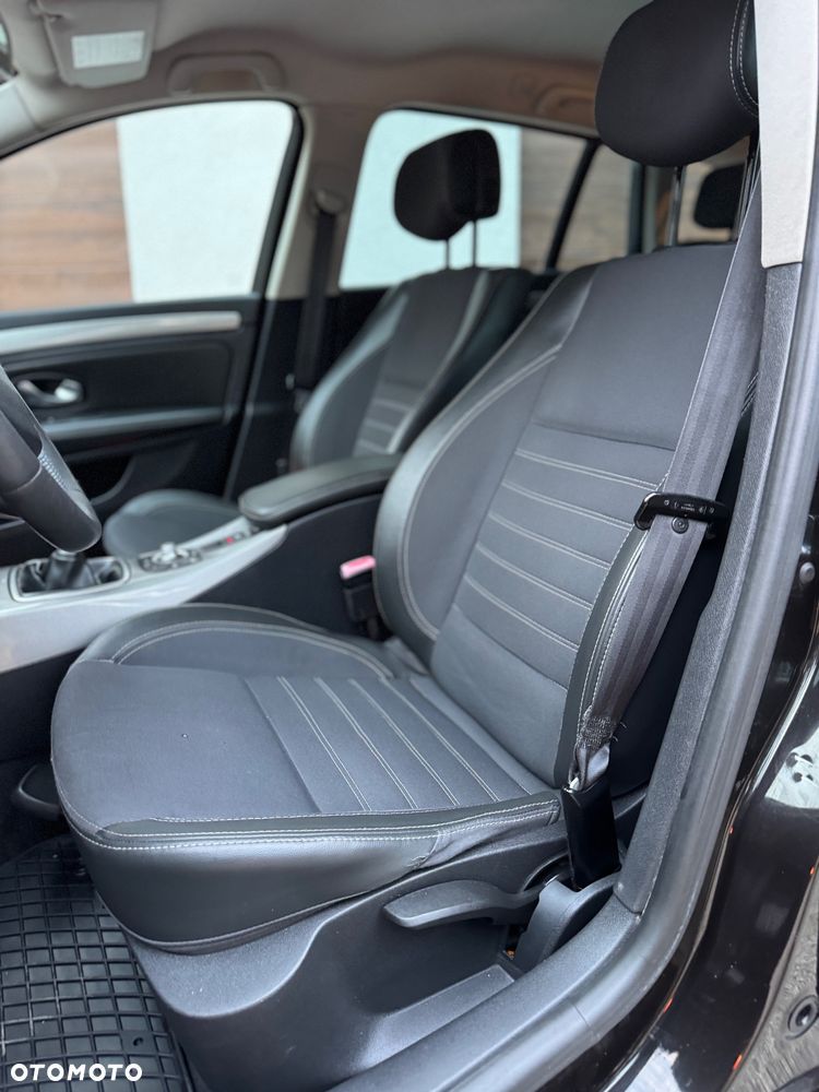 Renault Laguna dCi 150 FAP Dynamique - 14