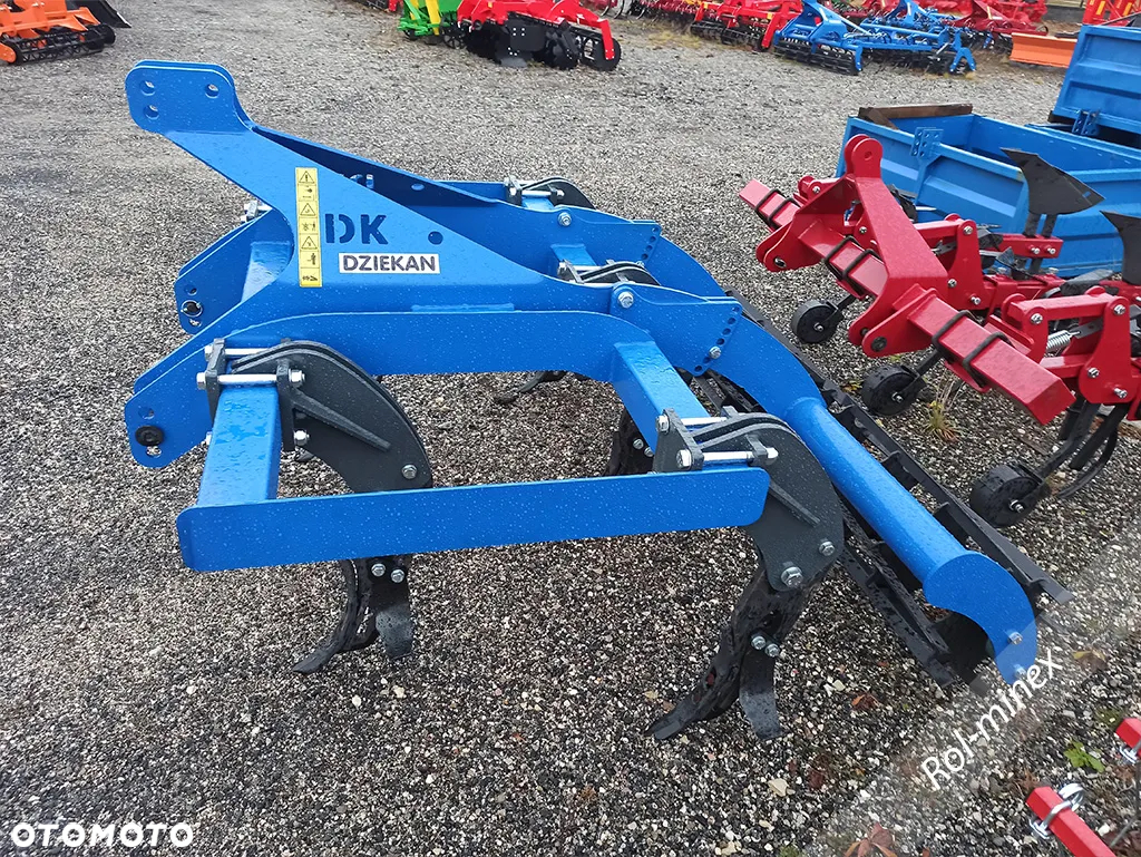 Pług dłutowy bezorkowy DZIEKAN M Pirat z wałem Agregat Głębosz Transport - 3