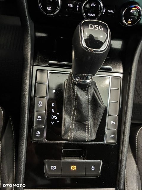 Skoda Superb 2.0 TSI Sportline DSG - 30
