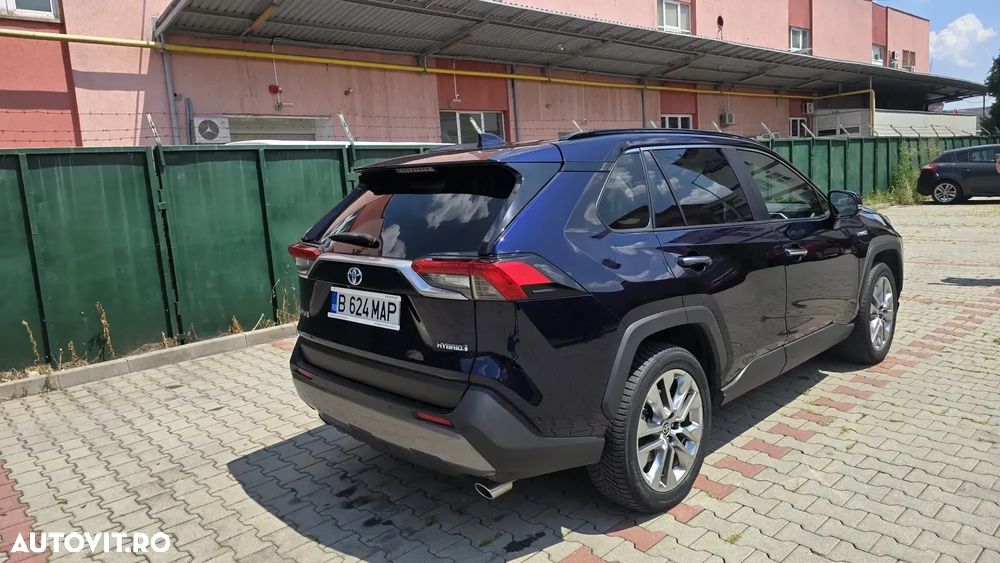Toyota RAV4 - 2