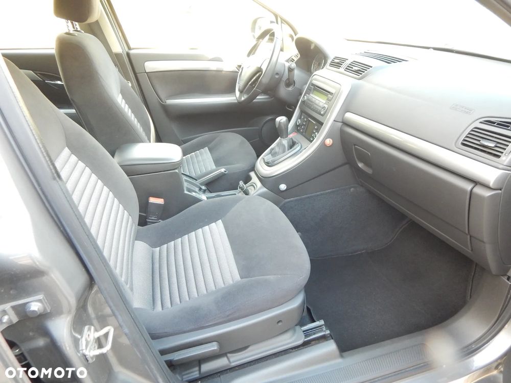 Fiat Croma 2.2 16V Dynamic - 10