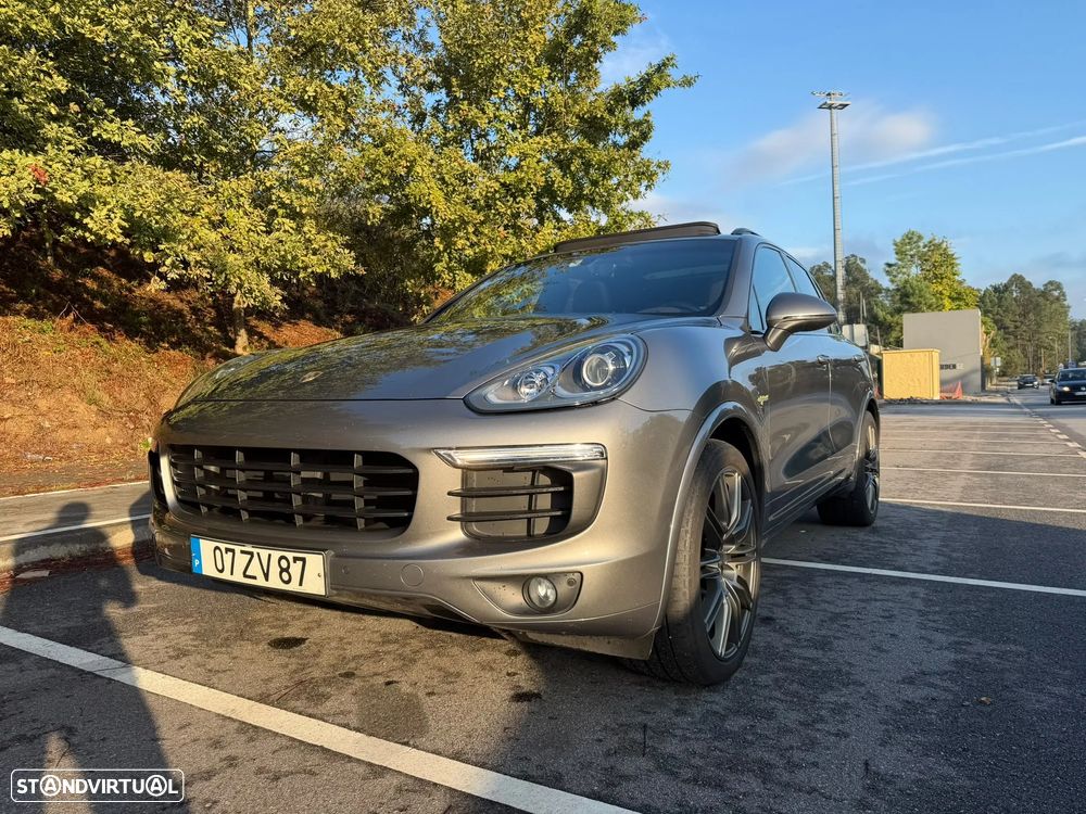 Porsche Cayenne S - 35