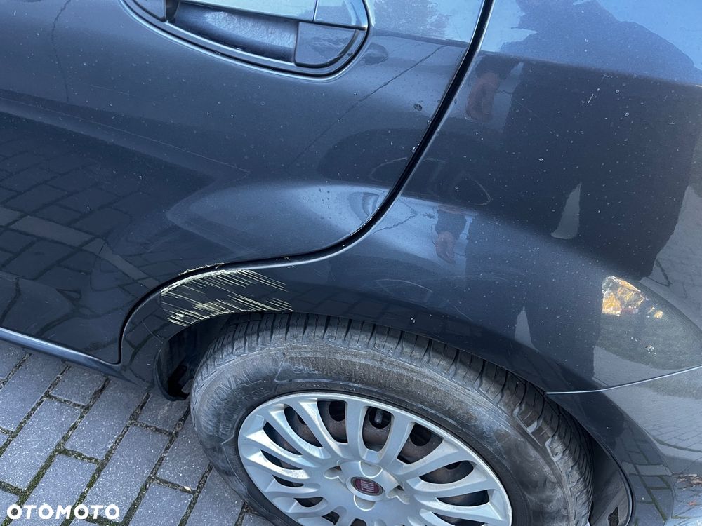 Fiat Punto 2012 1.4 Easy S&S - 7