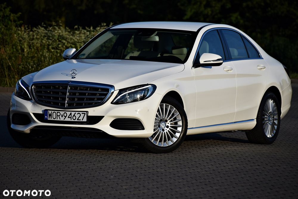 Mercedes-Benz Klasa C 180 9G-TRONIC Exclusive - 14