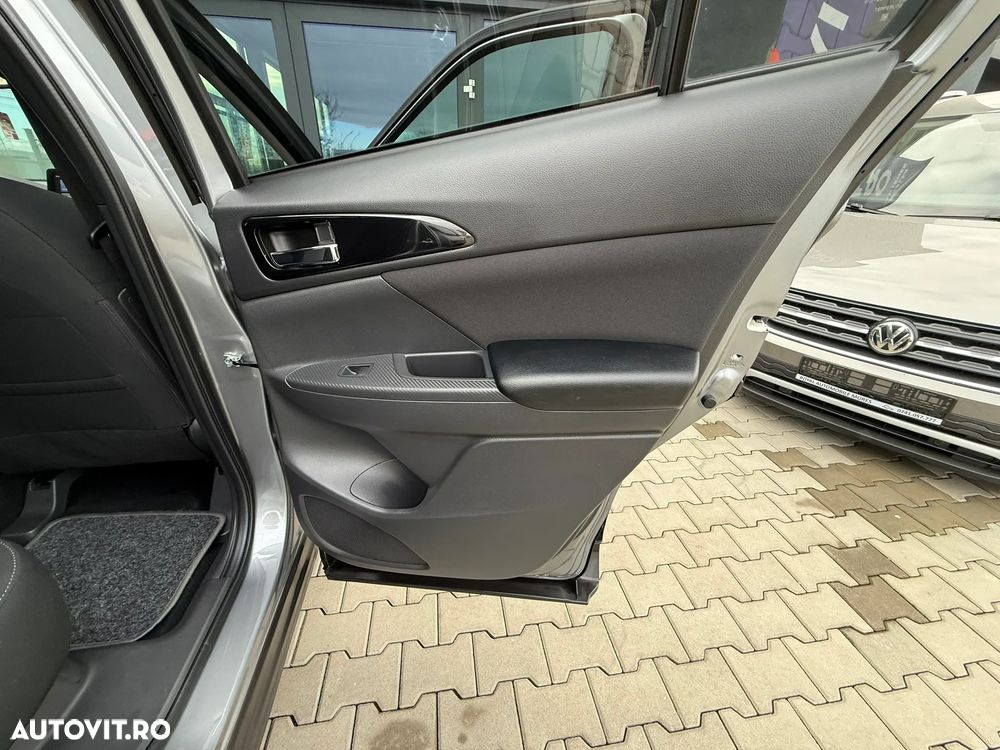 Mitsubishi Eclipse-Cross 4WD Intro Edition - 24