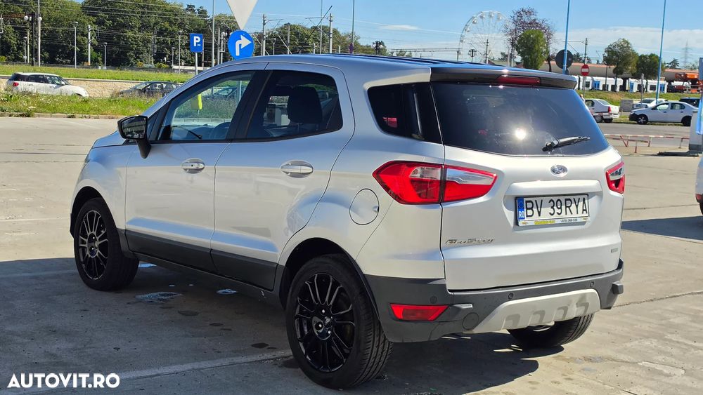 Ford EcoSport - 19