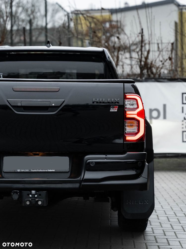 Toyota Hilux 2.8 D-4D Double Cab GR Sport II 4x4 - 8