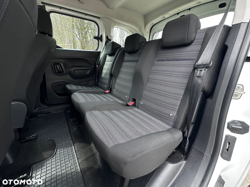 Opel Combo 1.5 CDTI Enjoy S&S - 13
