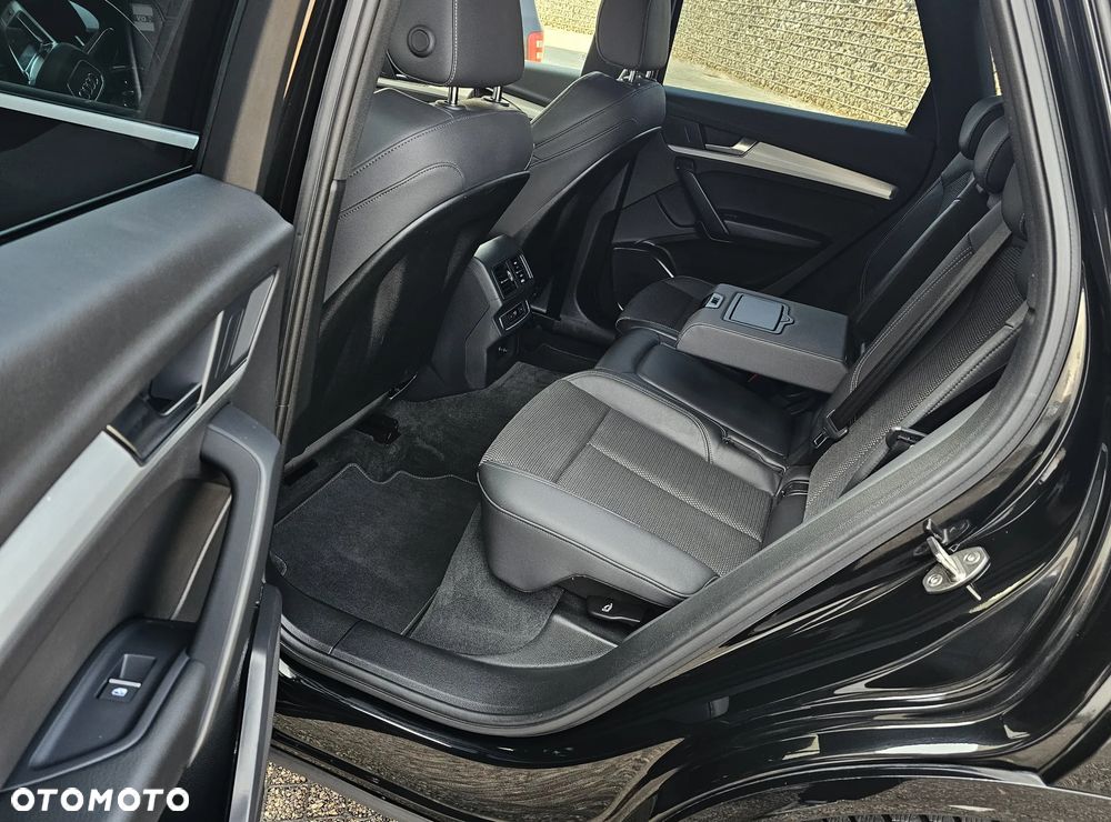 Audi Q5 50 TFSIe quattro S tronic S line - 24