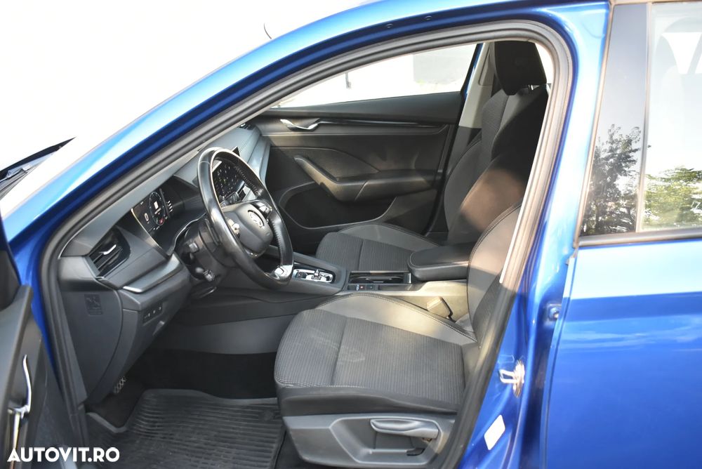 Skoda Octavia 2.0 TDI DSG Ambition - 11