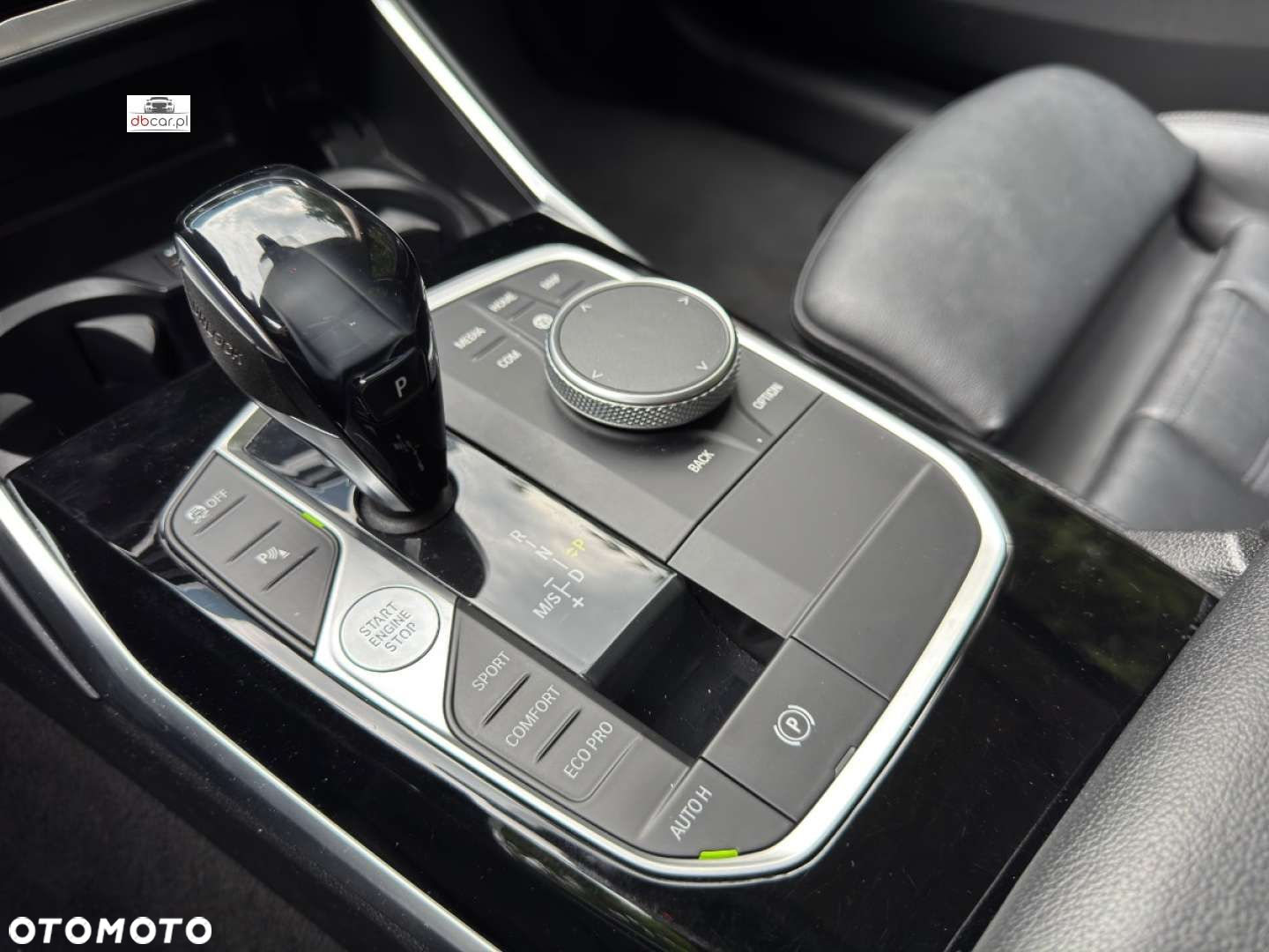 BMW Seria 3 320d Touring xDrive Sport Line - 27