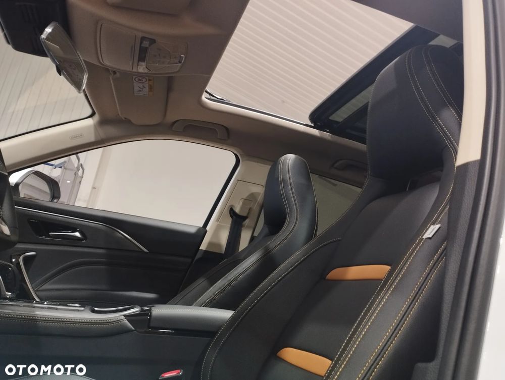 Bestune T77 1.5T Business DCT - 14