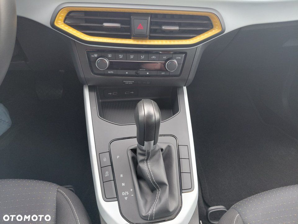 Seat Arona - 18
