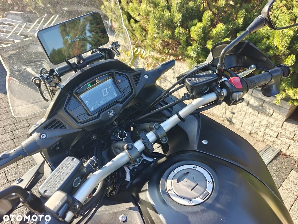 Honda VFR - 17