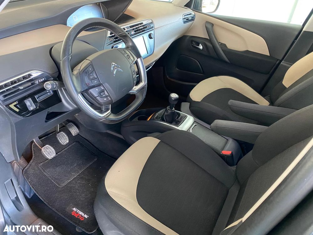 Citroën C4 Picasso - 15