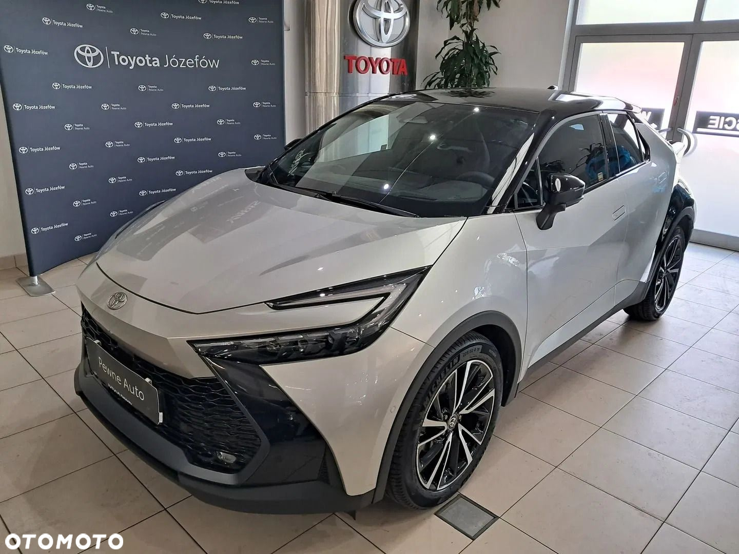 Toyota C-HR - 9
