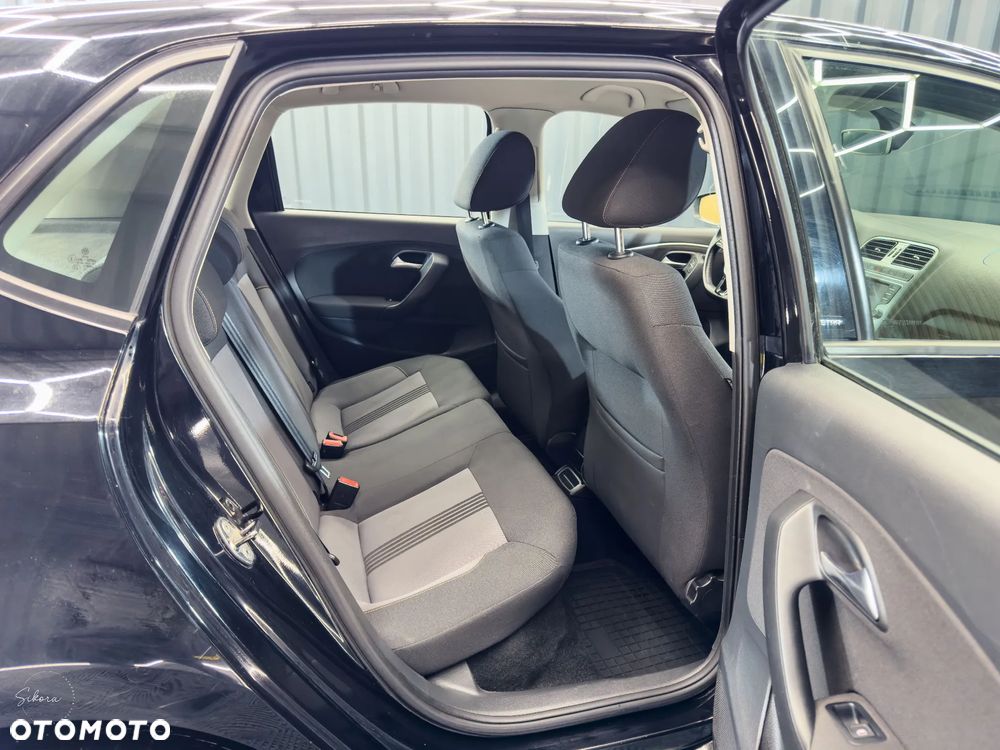 Volkswagen Polo - 13