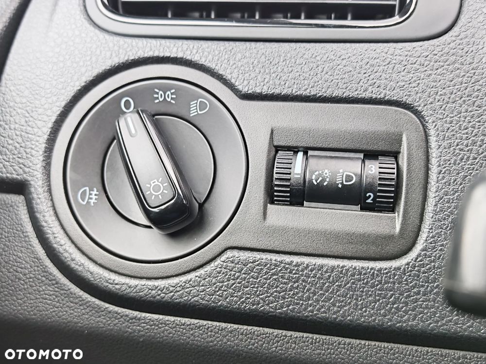 Volkswagen Polo 1.2 TSI Comfortline - 29