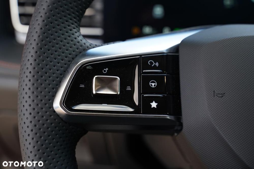 MG HS 1.5T HEV+ Exclusive - 12