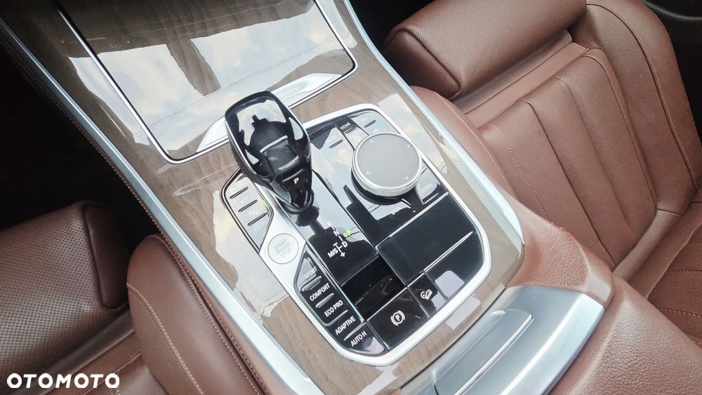 BMW X5 xDrive25d - 16