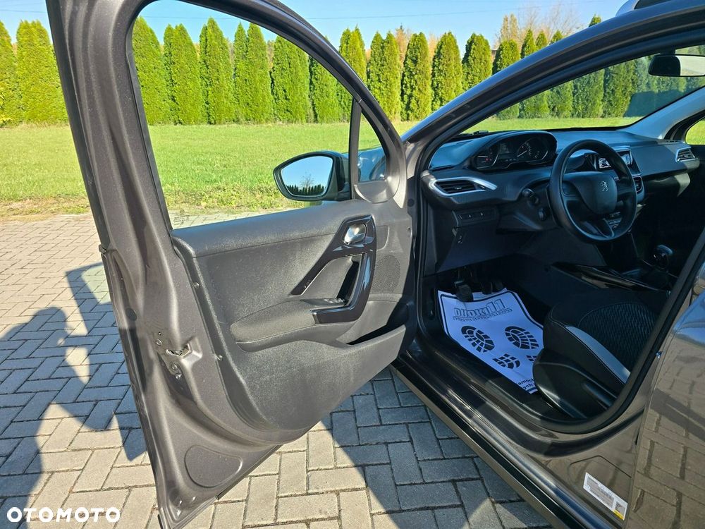 Peugeot 2008 - 14