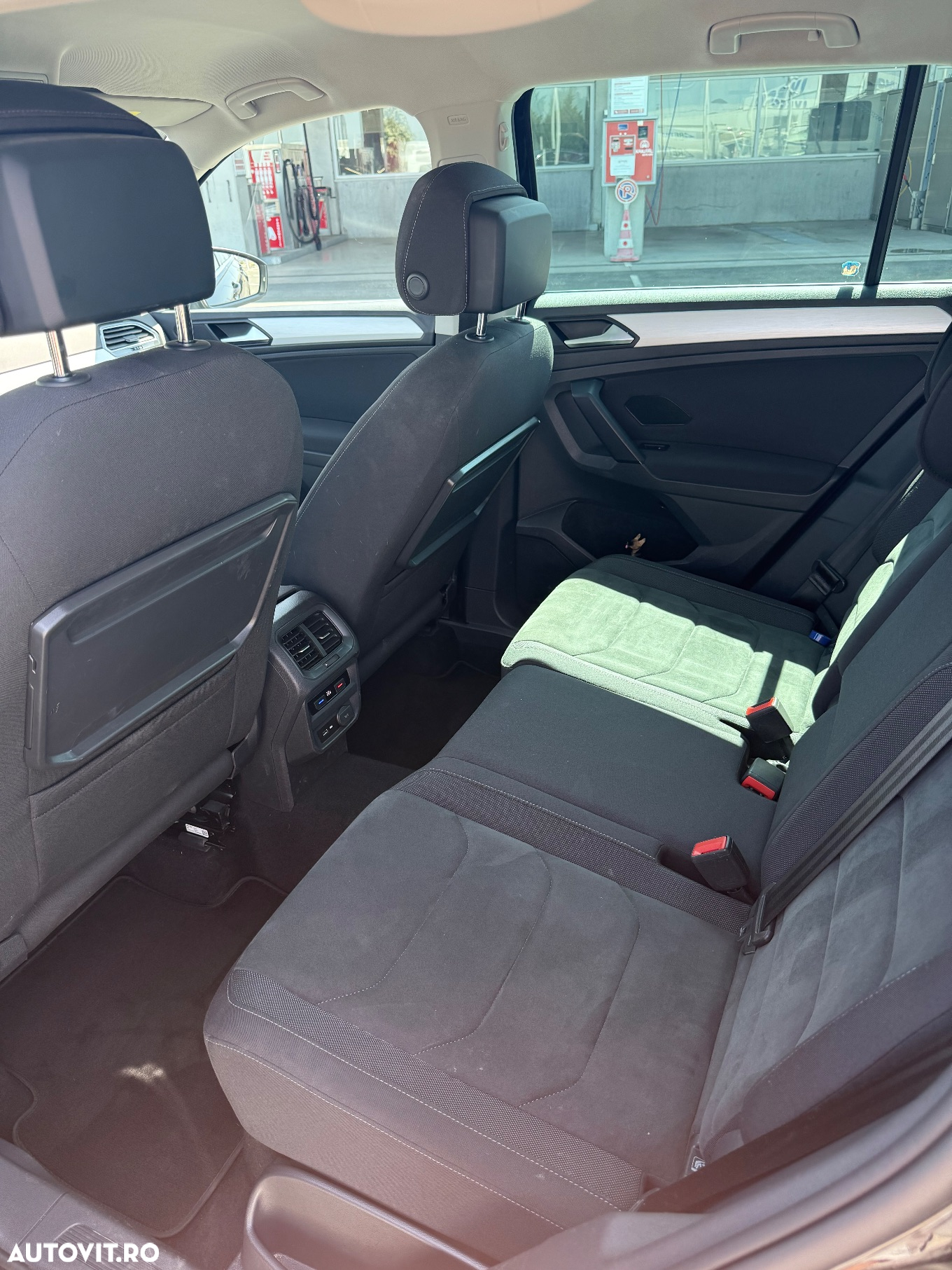 Volkswagen Tiguan - 5