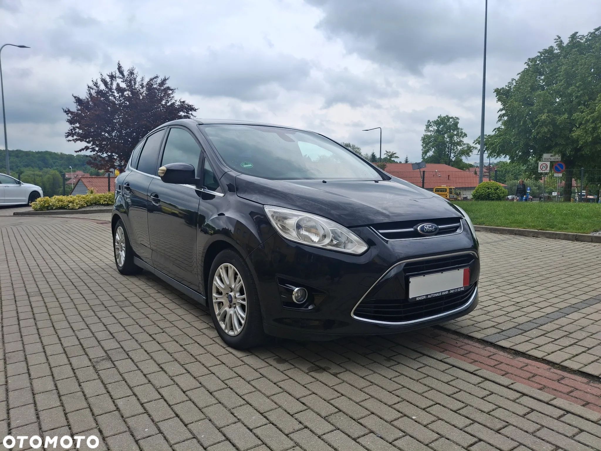 Ford C-MAX 1.6 Ti-VCT Titanium - 1