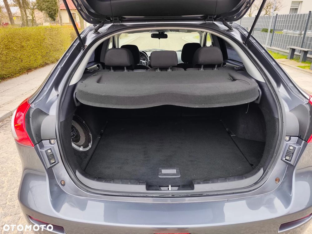 Mitsubishi Lancer 1.8 Intense - 15