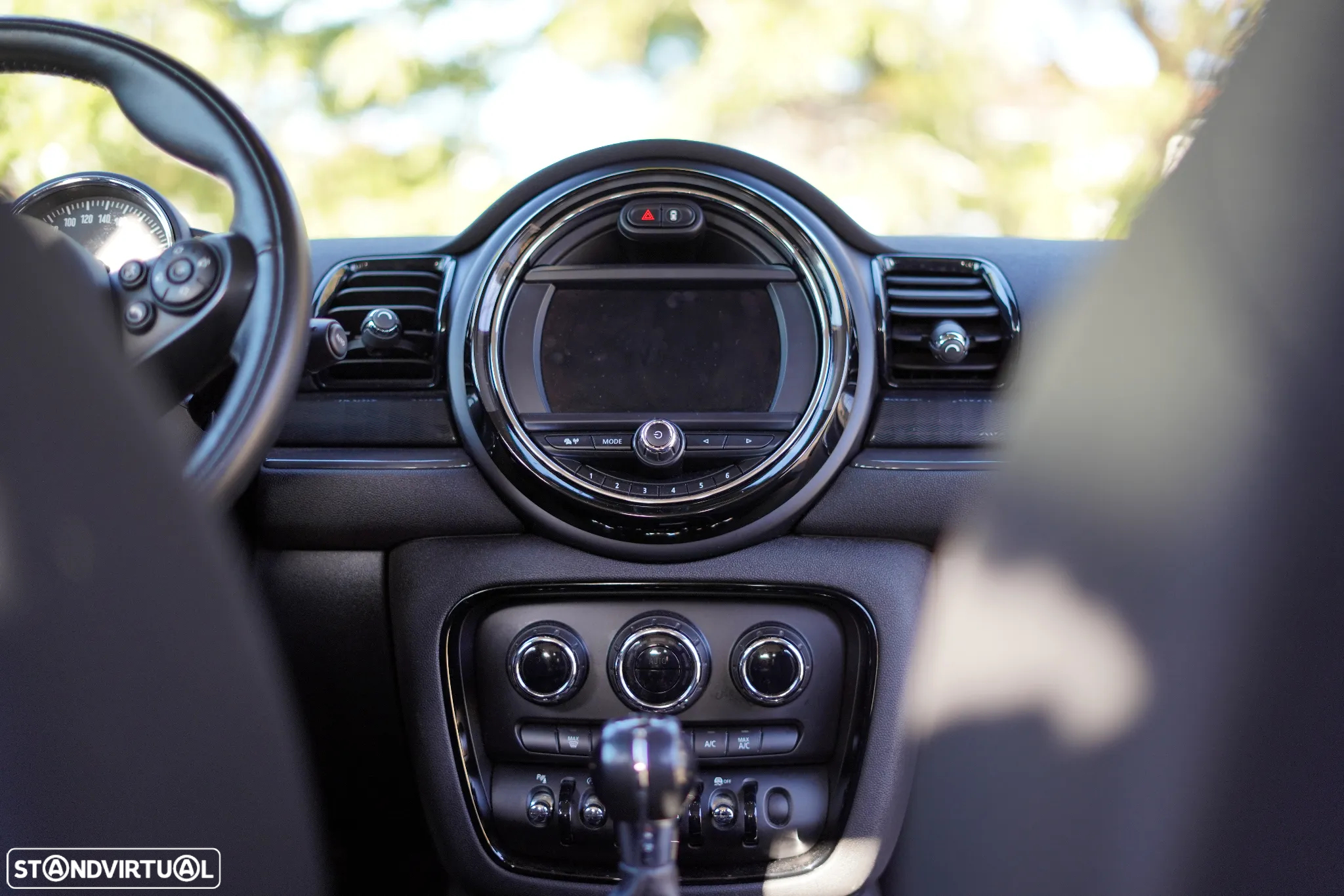MINI Clubman One D Essential - 11