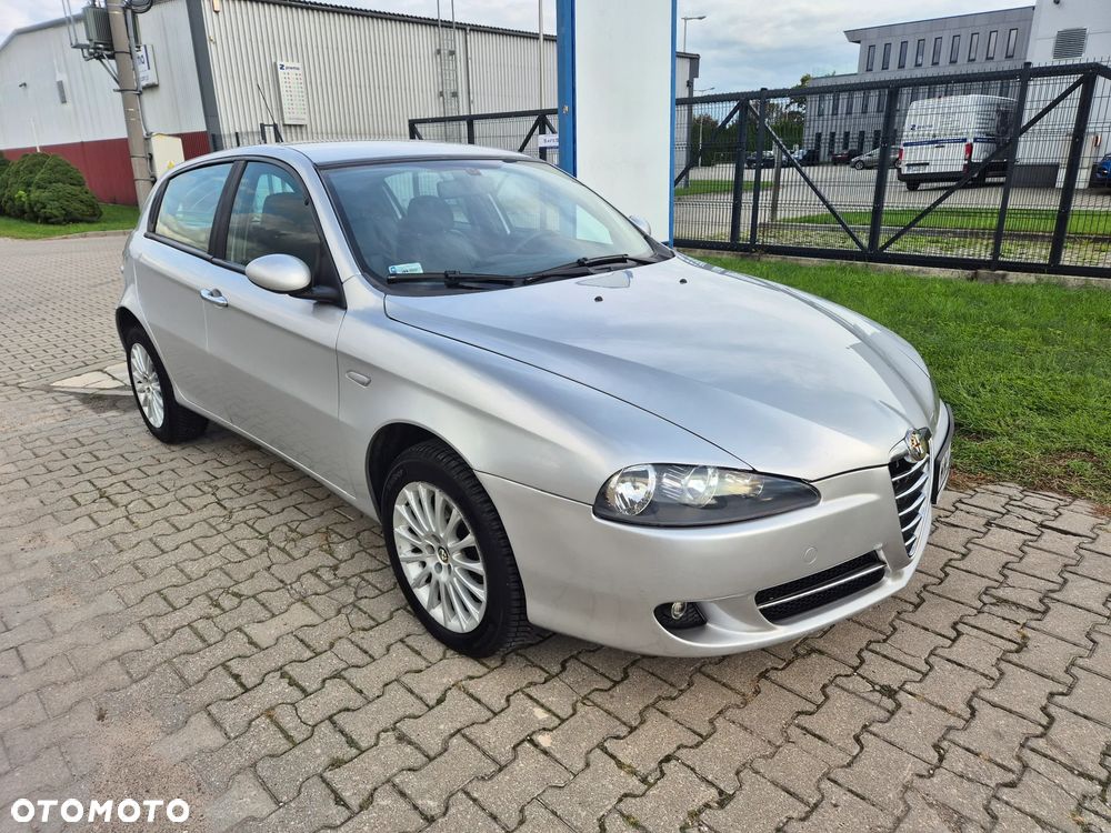 Alfa Romeo 147 1.9 JTD Impression - 1