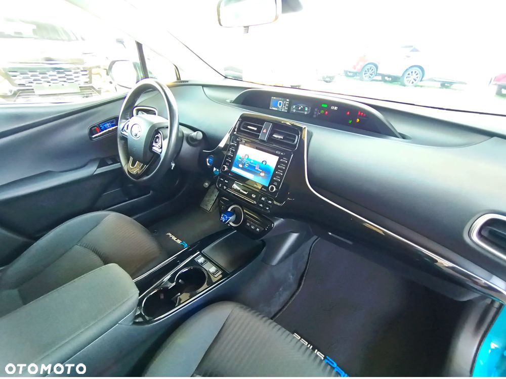 Toyota Prius 1.8 Hybrid Prestige - 23