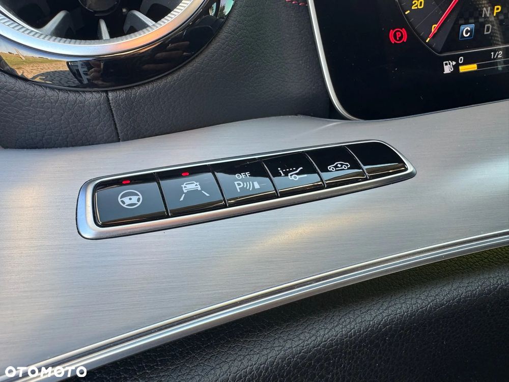 Mercedes-Benz CLS AMG 53 4Matic AMG Speedshift 9G-TRONIC - 32