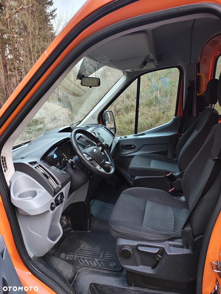 Ford Transit - 8
