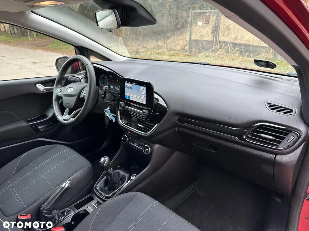 Ford Fiesta 1.1 S&S TITANIUM - 8