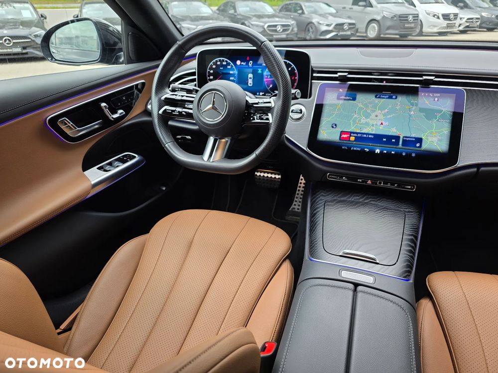 Mercedes-Benz Klasa E 220 d mHEV 4-Matic AMG 9G-Tronic - 14
