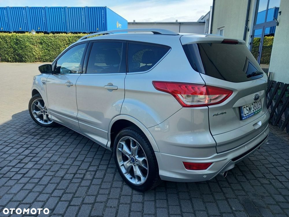 Ford Kuga 2.0 TDCi 2x4 Titanium - 7